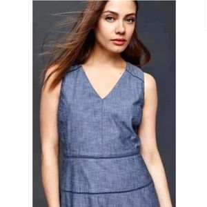 Gap Chambray Eyelet V-Neck Sleeveless Dress XS